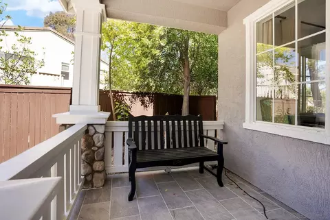 Exterior - 44745 Vail Oak Rd, Temecula, CA 92592 photo 3 of 10
