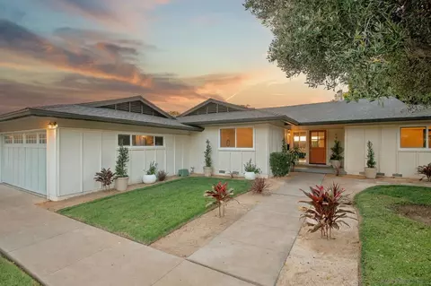 Exterior - 8866 Cliffridge Ave, La Jolla, CA 92037 photo 2 of 14