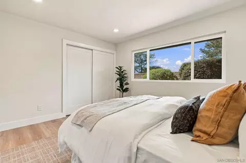 Bedroom - 8866 Cliffridge Ave, La Jolla, CA 92037 photo 5 of 9