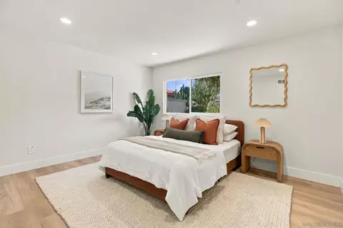 Bedroom - 8866 Cliffridge Ave, La Jolla, CA 92037 photo 9 of 9