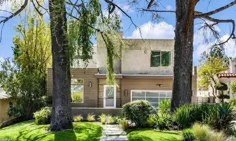 1306 Salisbury Rd, La Canada Flintridge, CA 91012