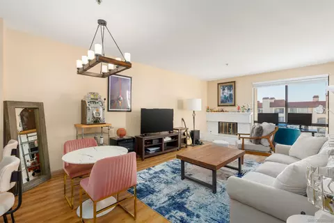 5845 Friars Rd #1408, San Diego, CA 92110