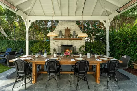 Dining - 615 Shasta Dr, Encinitas, CA 92024 photo 4 of 4