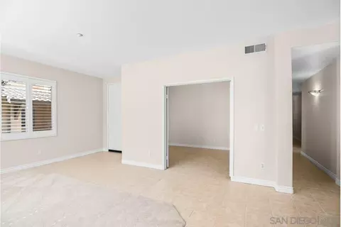 Living - 3259 Dehesa Rd #57, El Cajon, CA 92019 photo 3 of 3