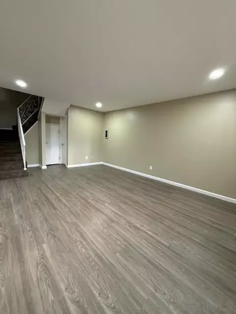 Living - 10235 Madrid #155, Spring Valley, CA 91977 photo 1 of 2