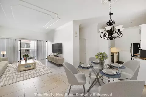 8328 Regents Rd #2F, San Diego, CA 92122