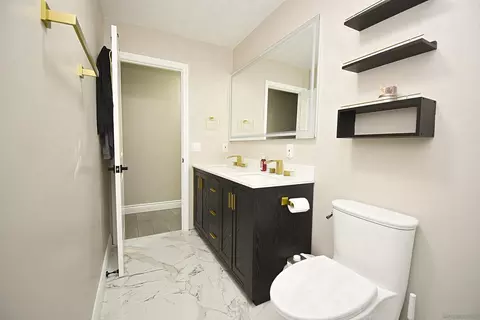Bath - 13150 Currant Ct, Lakeside, CA 92040 photo 2 of 3