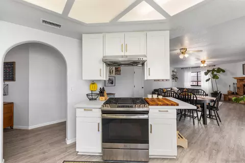 Kitchen - 1922 Vermont, Ramona, CA 92065 photo 3 of 4