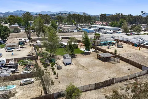 View/Area - 1922 Vermont, Ramona, CA 92065 photo 2 of 5