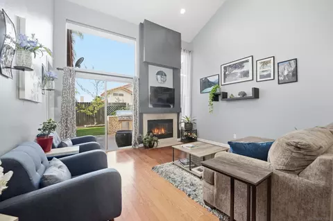 12568 Rideabout Ct, San Diego, CA 92129