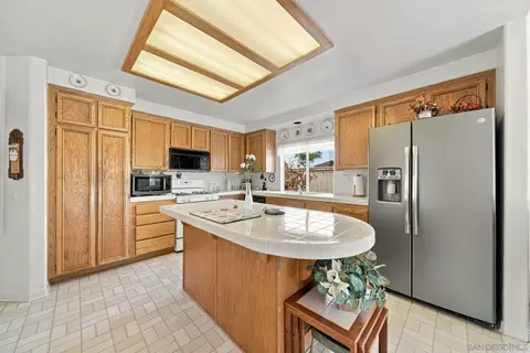 Kitchen - 4449 Old Riv, Oceanside, CA 92057 photo 1 of 5