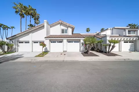 Exterior - 6 E Kingston Ct, Coronado, CA 92118 photo 5 of 7