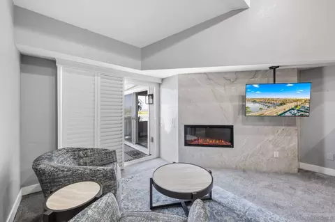 Living - 6 E Kingston Ct, Coronado, CA 92118 photo 6 of 6