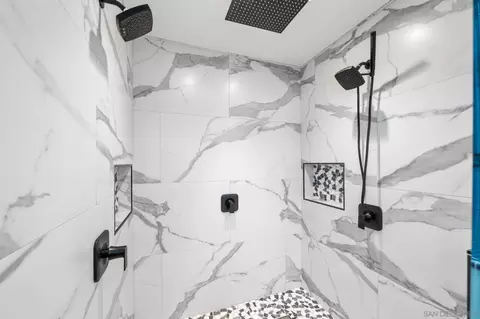 Bath - 6 E Kingston Ct, Coronado, CA 92118 photo 6 of 6