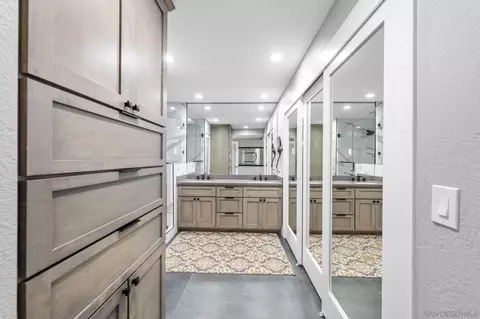 Other - 6 E Kingston Ct, Coronado, CA 92118 photo 3 of 8