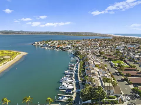 View/Area - 6 E Kingston Ct, Coronado, CA 92118 photo 12 of 13