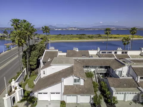 View/Area - 6 E Kingston Ct, Coronado, CA 92118 photo 5 of 13