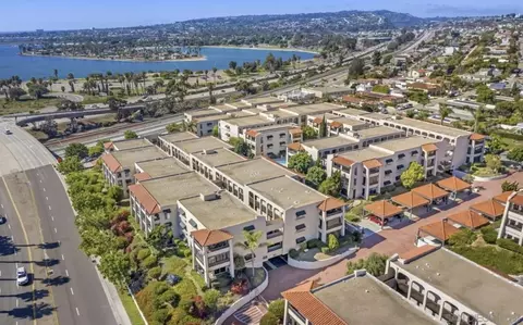 2510 Clairemont Dr #204, San Diego, CA 92117