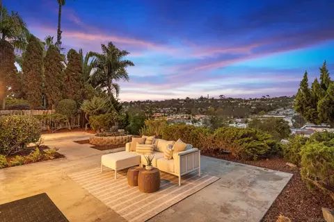Exterior - 470 Jolina, Encinitas, CA 92024 photo 3 of 4