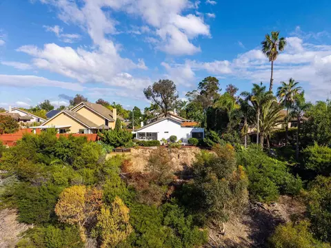 View/Area - 470 Jolina, Encinitas, CA 92024 photo 1 of 2