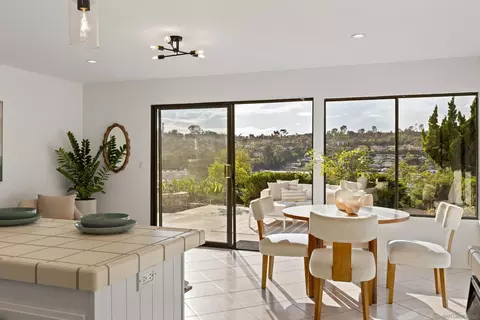 Dining - 470 Jolina, Encinitas, CA 92024 photo 2 of 4