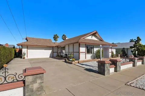 6866 Boxford Dr, San Diego, CA 92117