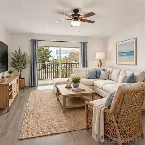 4851 Cole St #9, San Diego, CA 92117