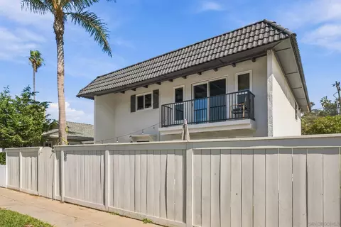 Exterior - 1817-19 Coast Blvd, Del Mar, CA 92014 photo 3 of 8