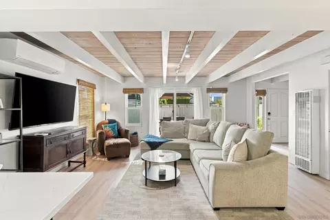 Living - 1817-19 Coast Blvd, Del Mar, CA 92014 photo 2 of 3