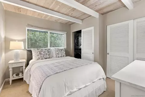 Bedroom - 1817-19 Coast Blvd, Del Mar, CA 92014 photo 5 of 6