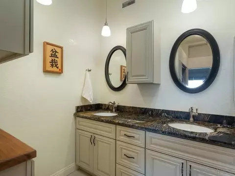 Bath - 4089 Arcadia Way, Oceanside, CA 92056 photo 1 of 5