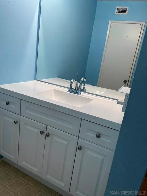 Bath - 10711 Holly Meadow Dr #A, Santee, CA 92071 photo 2 of 2