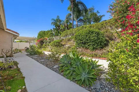 Exterior - 4887 Glenhollow, Oceanside, CA 92057 photo 6 of 9