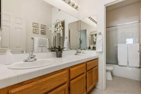 Bath - 4887 Glenhollow, Oceanside, CA 92057 photo 4 of 5
