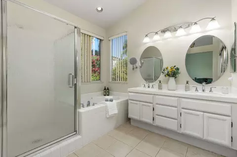 Bath - 4887 Glenhollow, Oceanside, CA 92057 photo 1 of 5