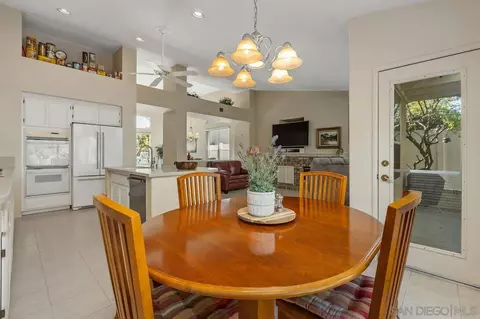 Dining - 4887 Glenhollow, Oceanside, CA 92057 photo 5 of 5