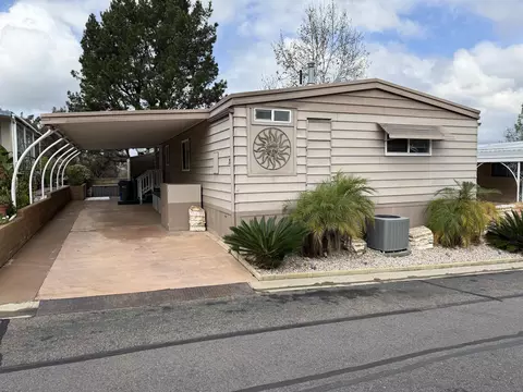 7467 Mission Gorge Rd #SPC 19, Santee, CA 92071