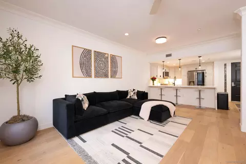310 W G St #110, San Diego, CA 92101