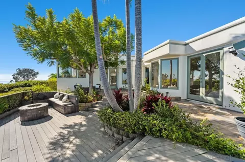 Exterior - 1115 La Jolla Rancho Rd, La Jolla, CA 92037 photo 4 of 14
