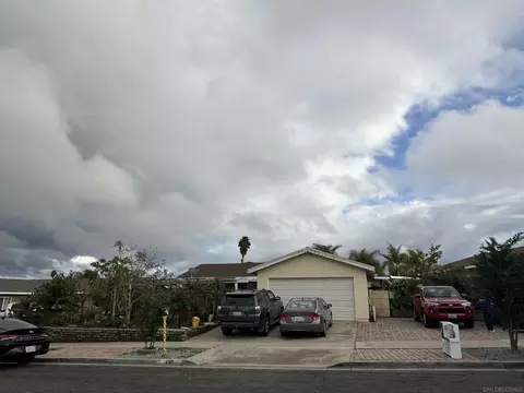 656 Parker St, Oceanside, CA 92057