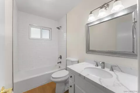 Bath - 909 Donnan Pl, Vista, CA 92084 photo 2 of 2