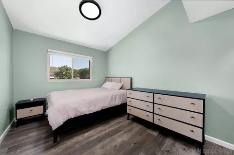 Bedroom - 9070 Calle Lucia, Lakeside, CA 92040 photo 3 of 4