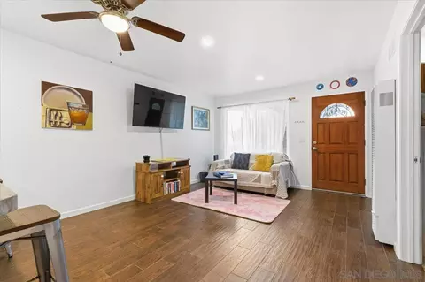 227 50th St #11, San Diego, CA 92102