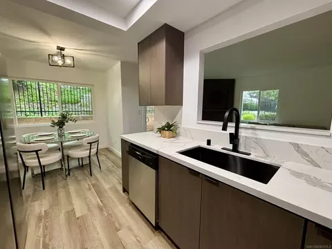 Kitchen - 3401 Del Este Way, Oceanside, CA 92056 photo 5 of 5