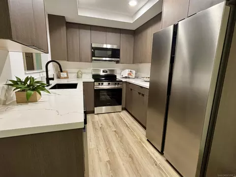 Kitchen - 3401 Del Este Way, Oceanside, CA 92056 photo 2 of 5