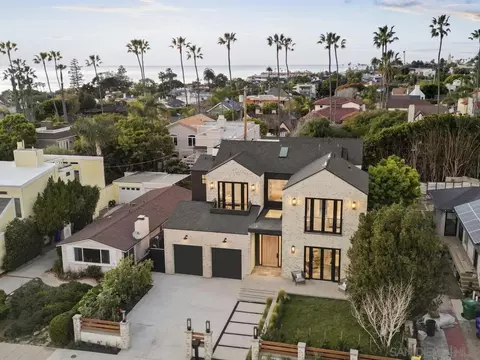 Exterior - 442 Westbourne St #2, La Jolla, CA 92037 photo 2 of 5