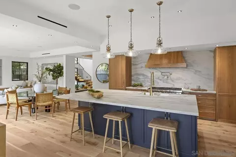Kitchen - 442 Westbourne St #2, La Jolla, CA 92037 photo 3 of 4