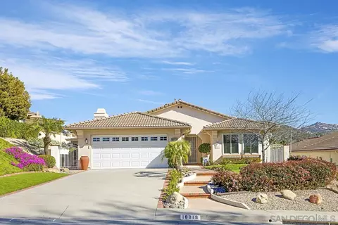 18018 Calle Estepona, San Diego, CA 92128