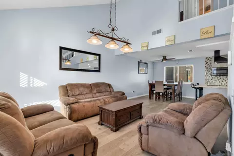 Living - 341 Paraiso Ave, Spring Valley, CA 91977 photo 1 of 4