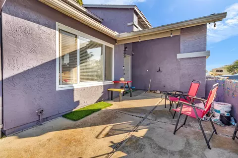 Exterior - 341 Paraiso Ave, Spring Valley, CA 91977 photo 5 of 9